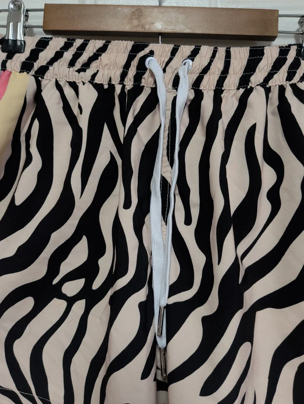 Duvin Swim Shorts Mens Small Zebra Disco Trunks Rainbow Stripe Brief Lined